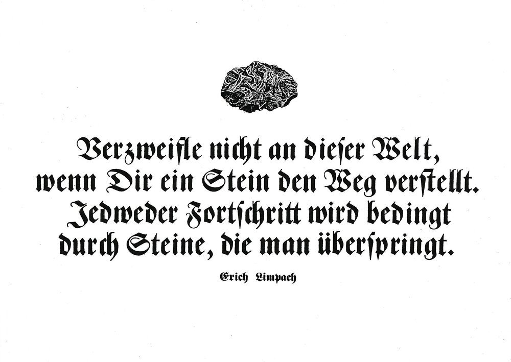 Postkarte A6 mit Worten von Erich Limpach: Verzweifle nicht an dieser Welt, wenn Dir ein Stein den Weg verstellt